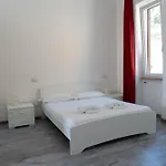 Vm 3* Rome